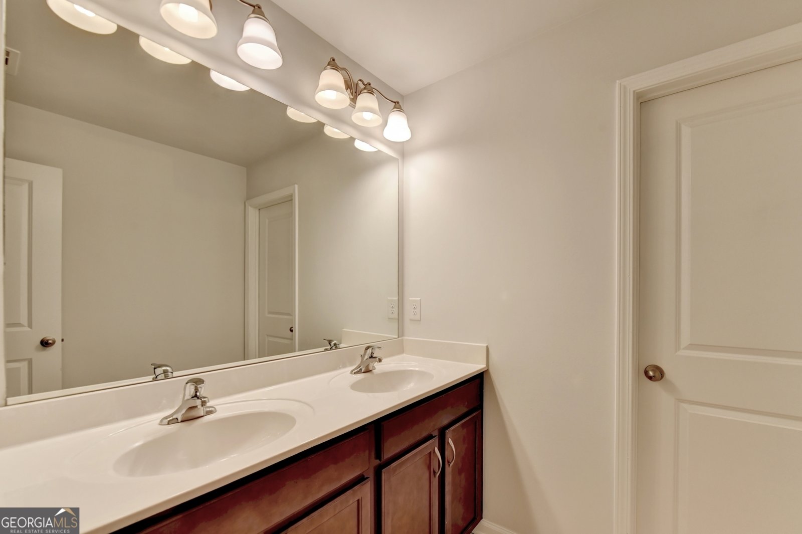 1055 Grove Valley Drive Cumming - Photo 46