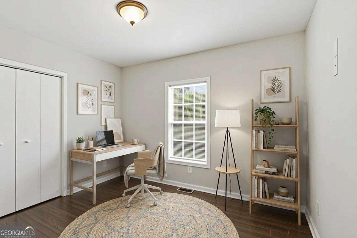 211 First Street Woodstock - Photo 7