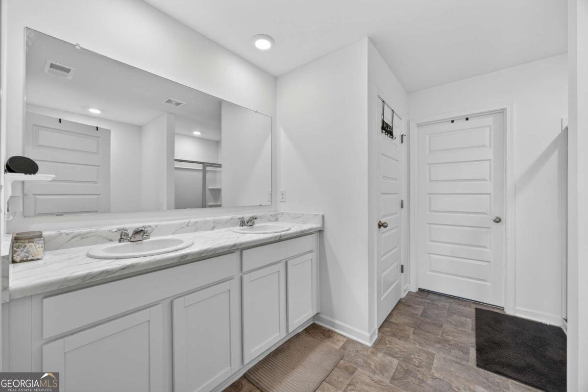 1740 Middle Brook Drive Conyers - Photo 18