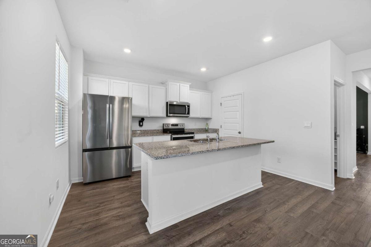 1740 Middle Brook Drive Conyers - Photo 8