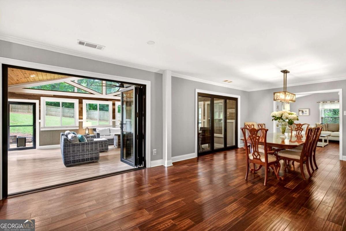 505 Wyncourtney Drive Sandy Springs - Photo 12