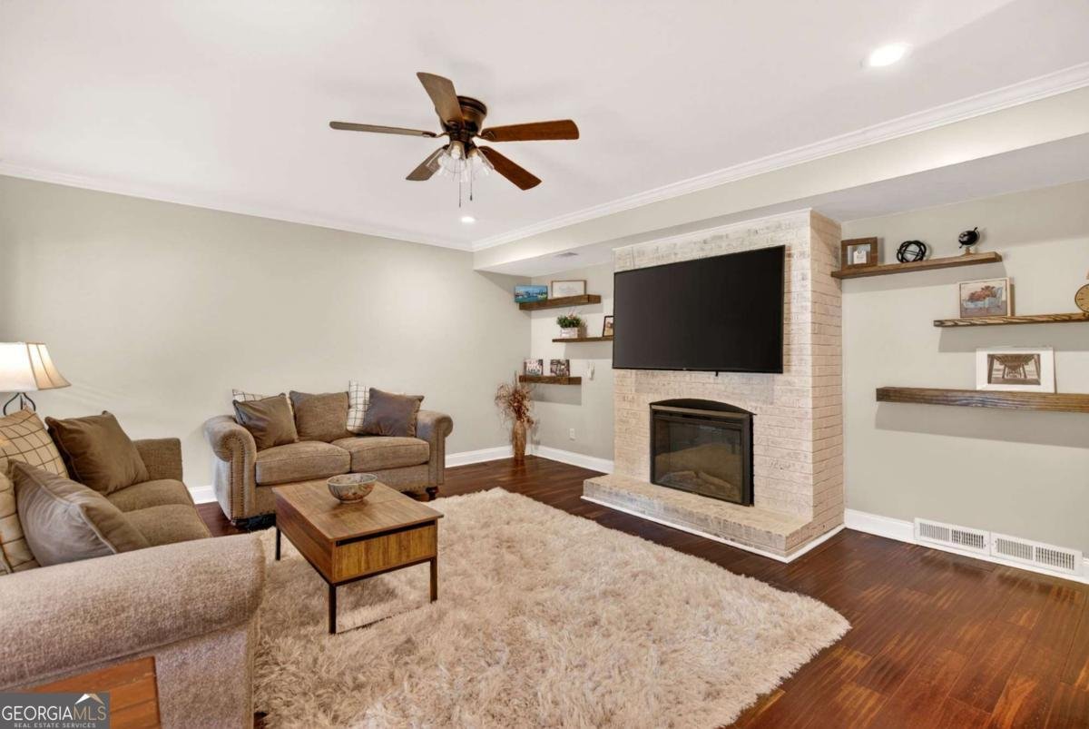 505 Wyncourtney Drive Sandy Springs - Photo 31