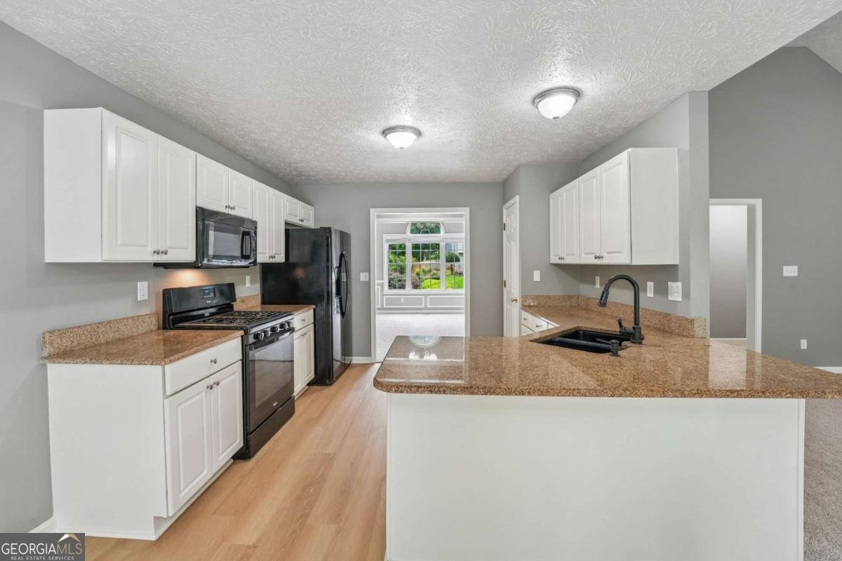 209 Eagle Glen Court Woodstock - Photo 7