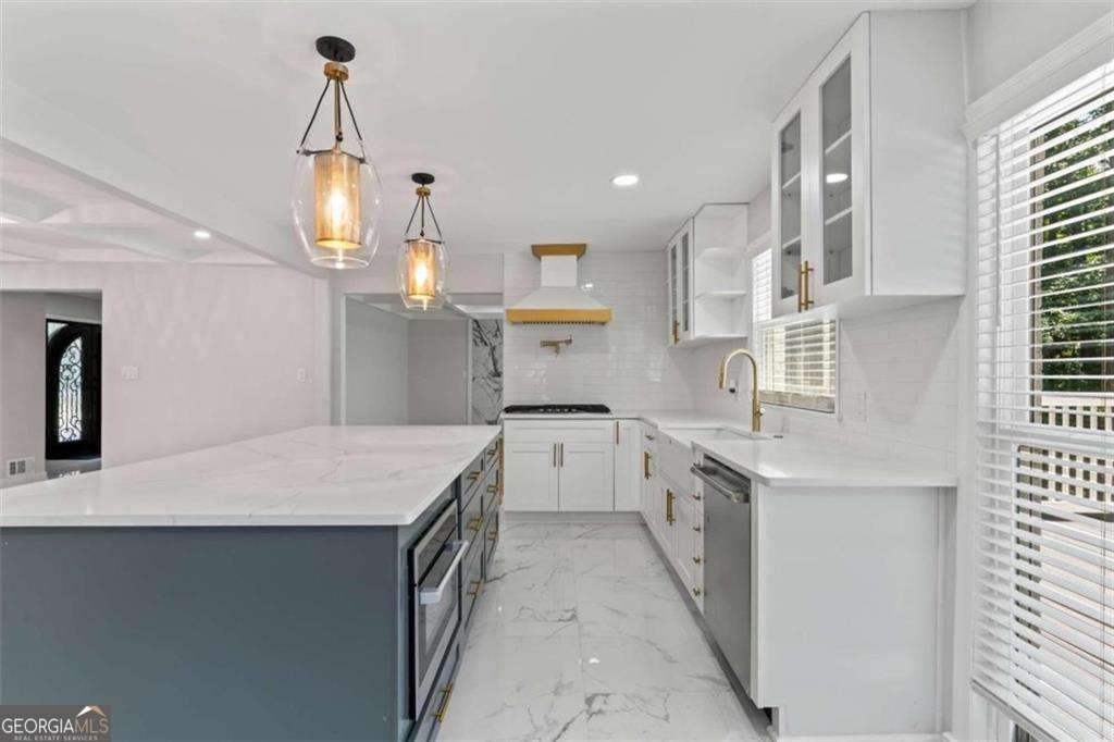 2023 Stoneleigh Drive Stone Mountain - Photo 10