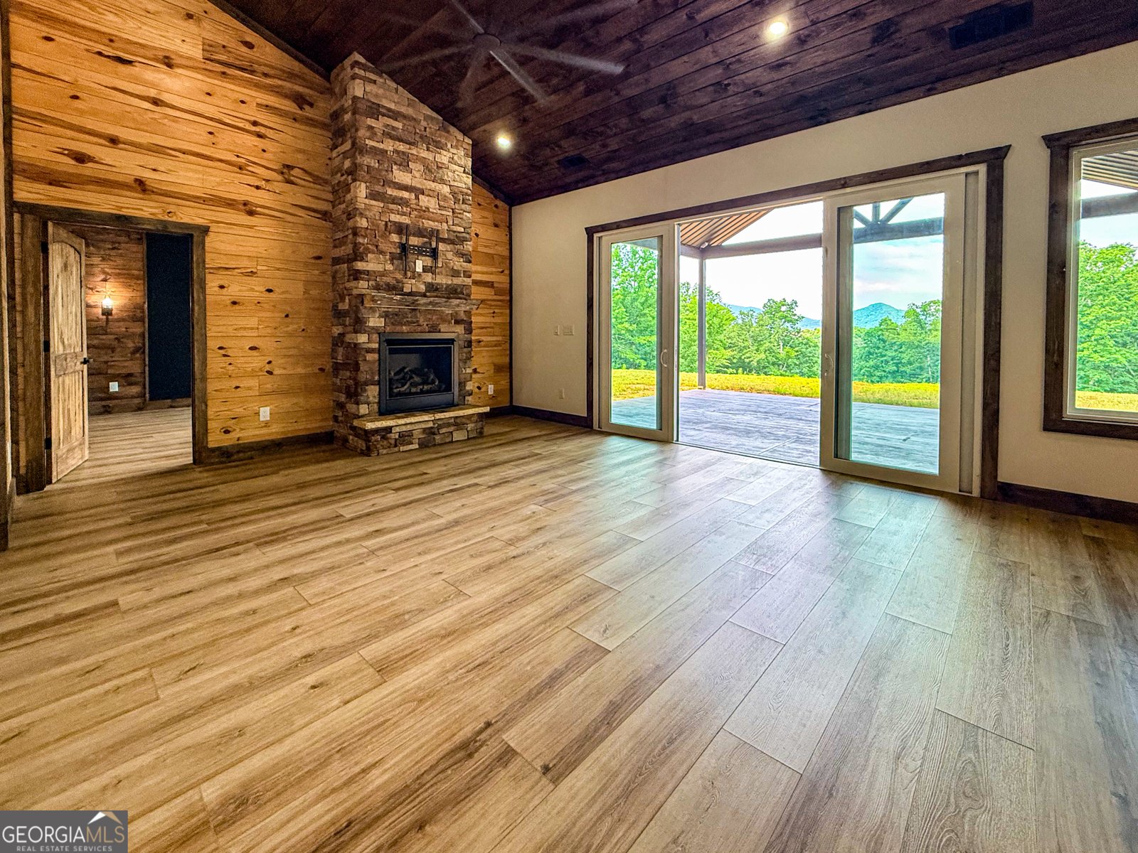 402 Lovelace Road Clarkesville - Photo 15