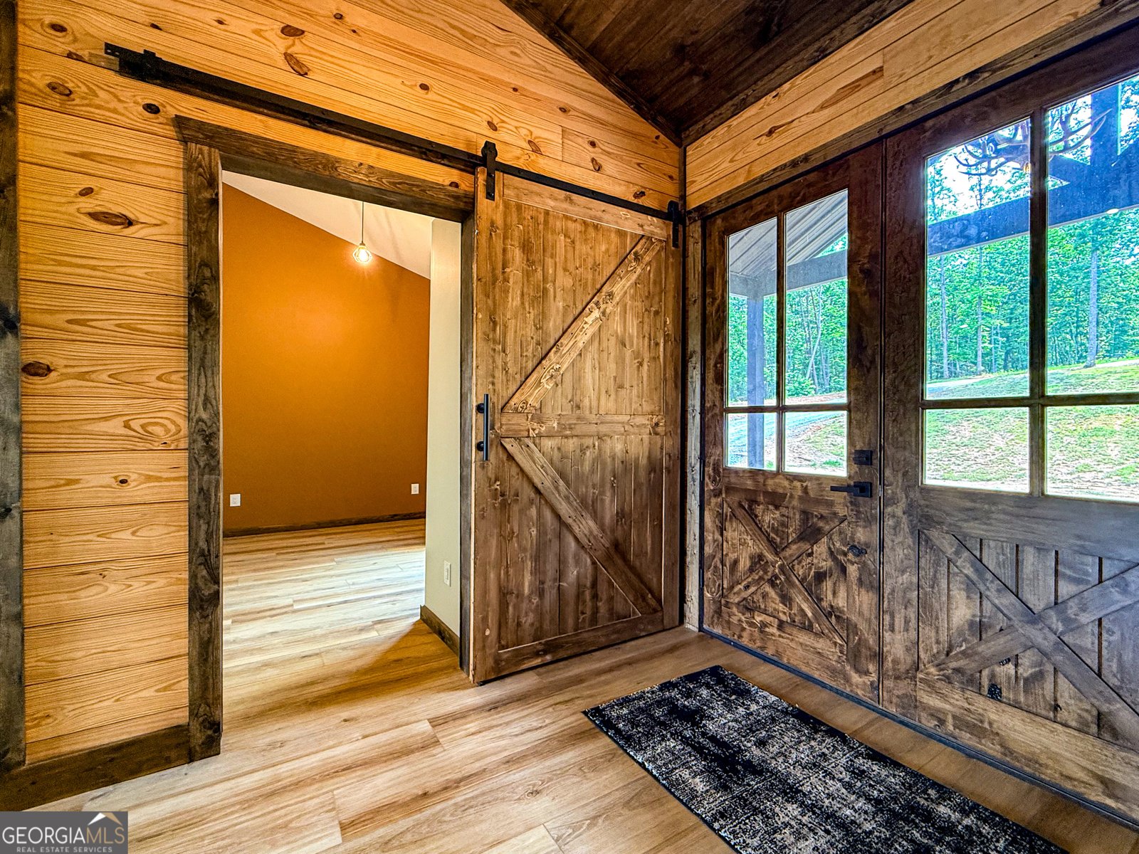 402 Lovelace Road Clarkesville - Photo 6