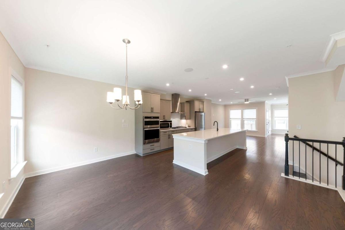 2130 Holtz Lane Atlanta - Photo 11