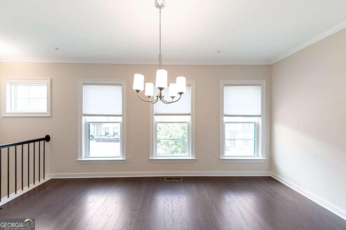 2130 Holtz Lane Atlanta - Photo 12