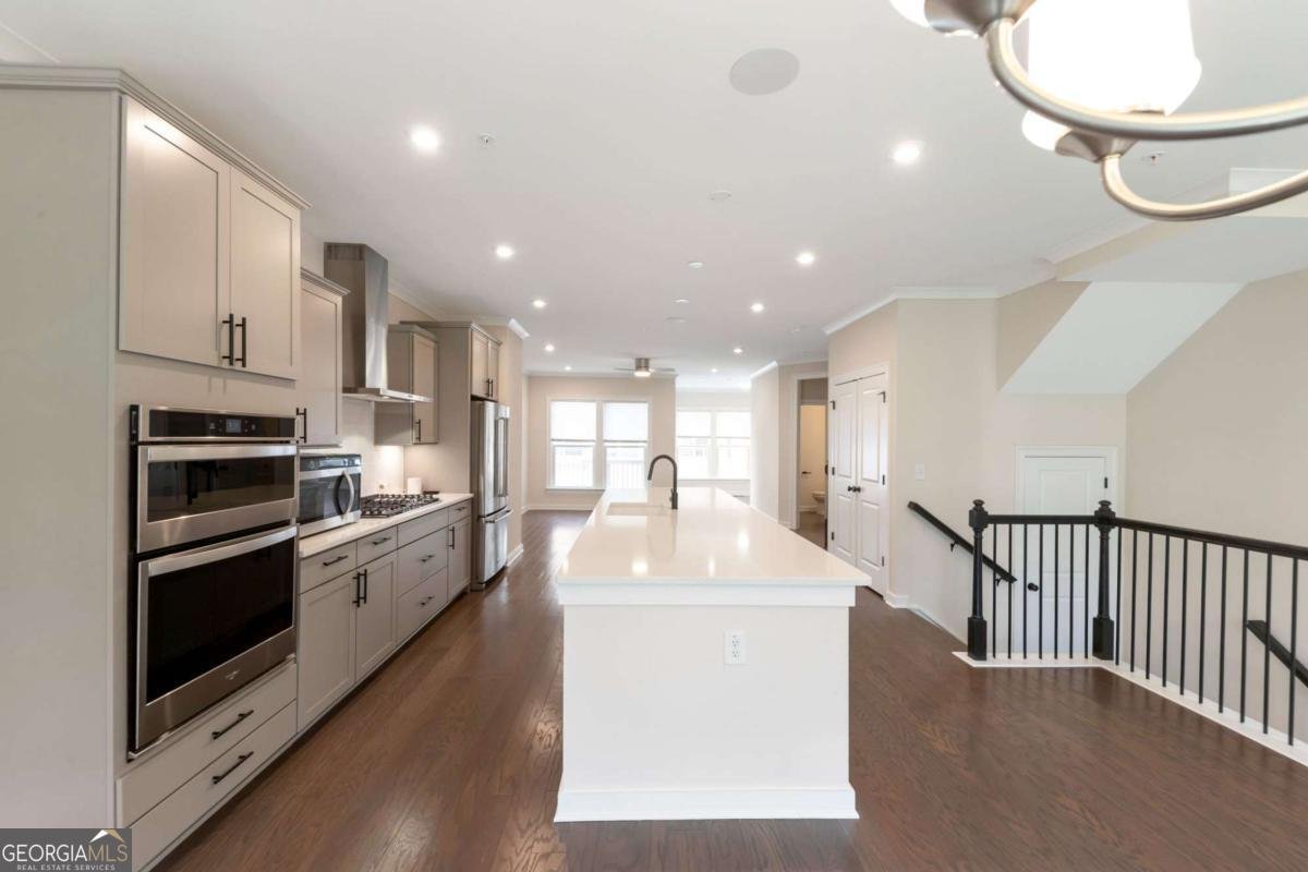 2130 Holtz Lane Atlanta - Photo 14