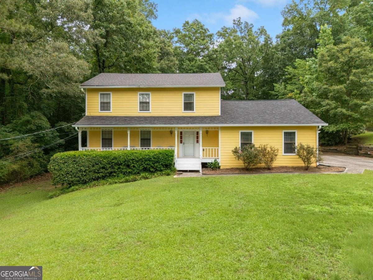 3580 Burlingham Drive Lithonia - main photo