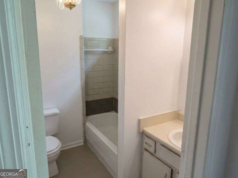 6361 Valley Dale Drive Riverdale - Photo 10
