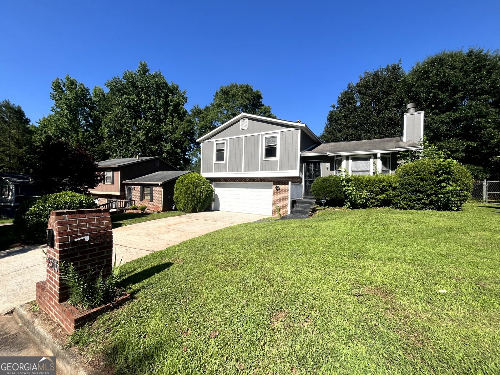 2306 Ramblewood Circle Decatur - main photo