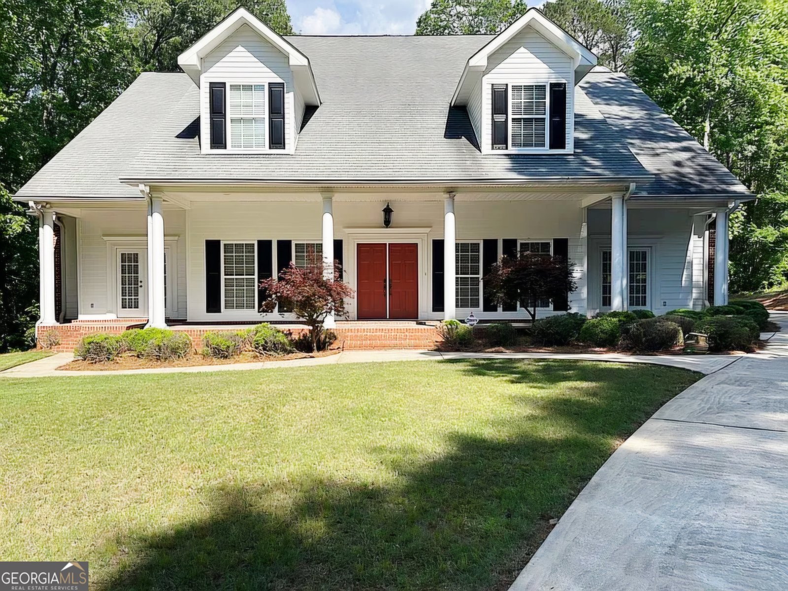 107 Cameron Pointe Drive Lagrange - main photo