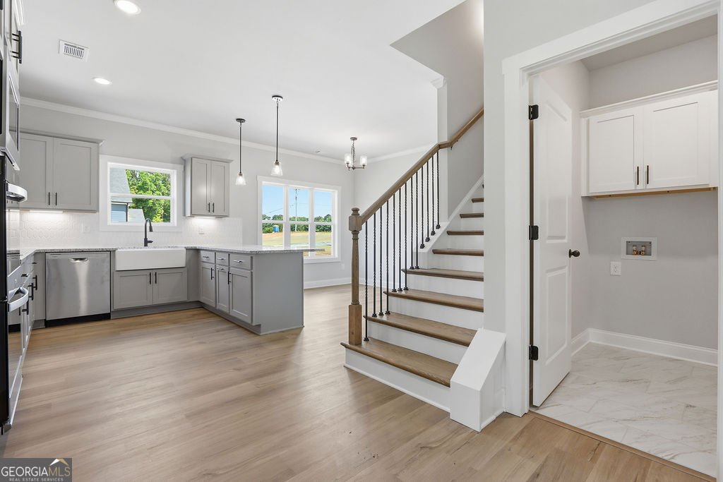 720 Youth Jersey Road Monroe - Photo 6