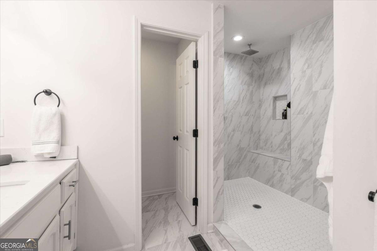 230 West Avenue Carrollton - Photo 24