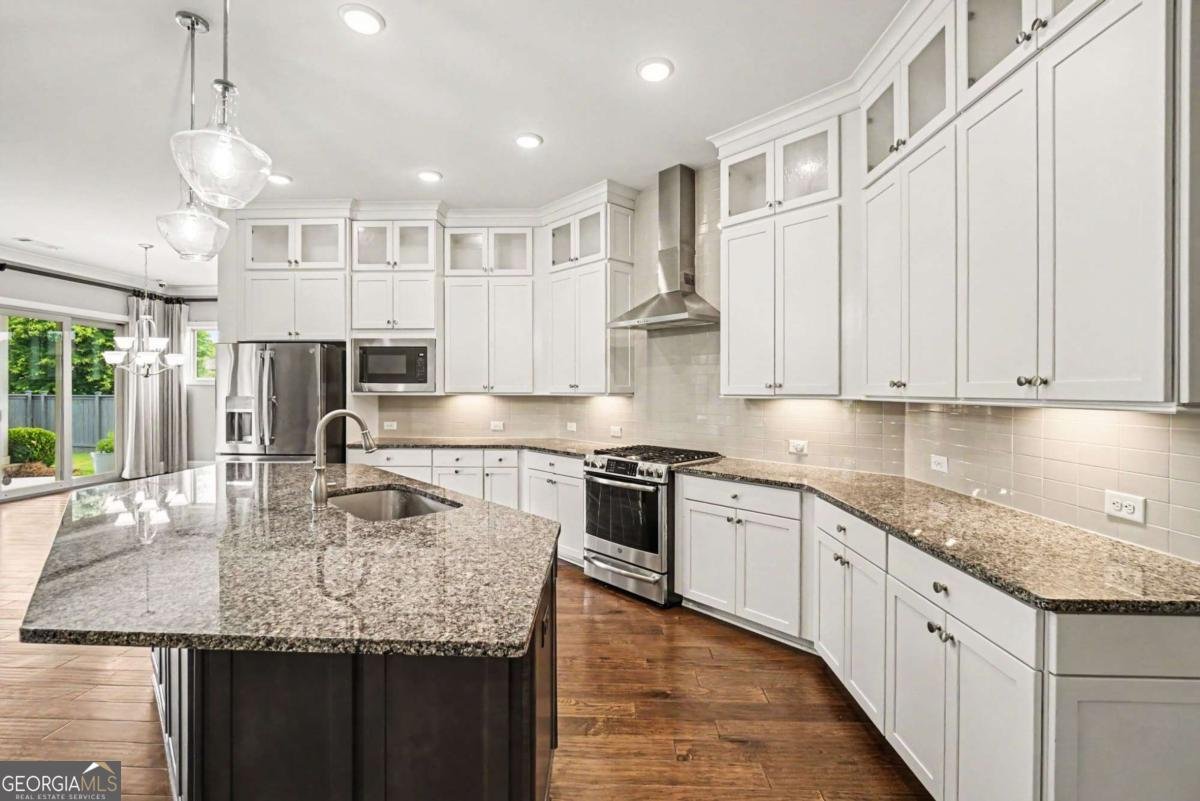 105 Sheridan Drive Woodstock - Photo 8