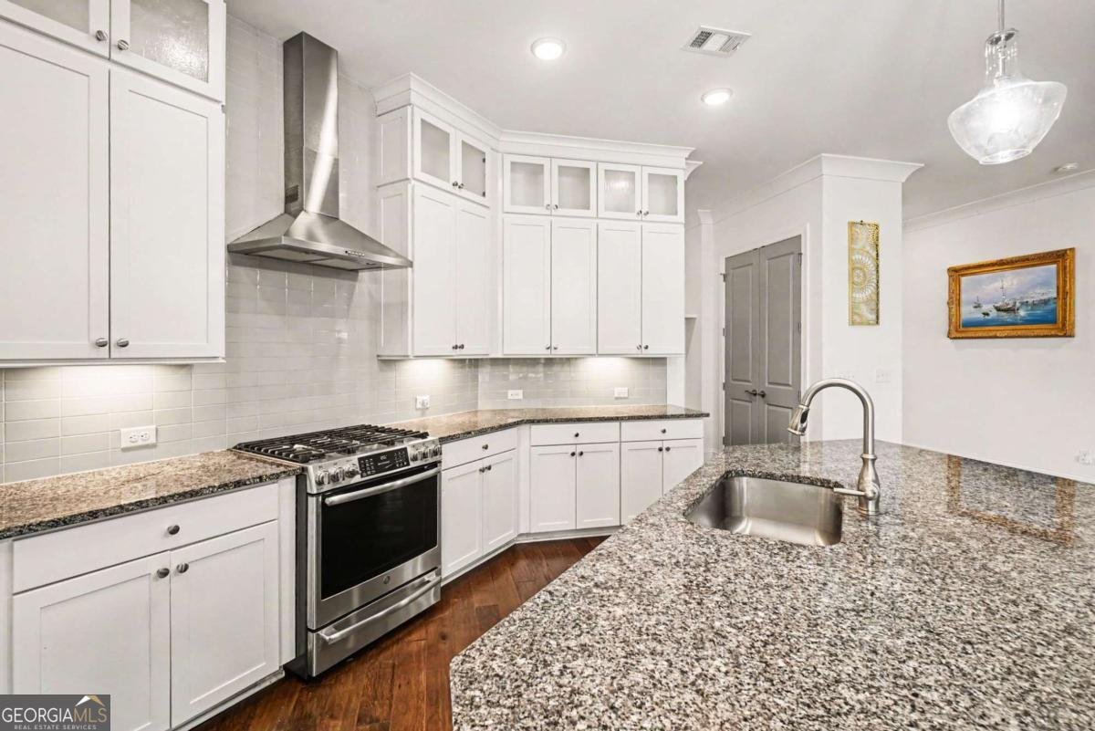 105 Sheridan Drive Woodstock - Photo 9