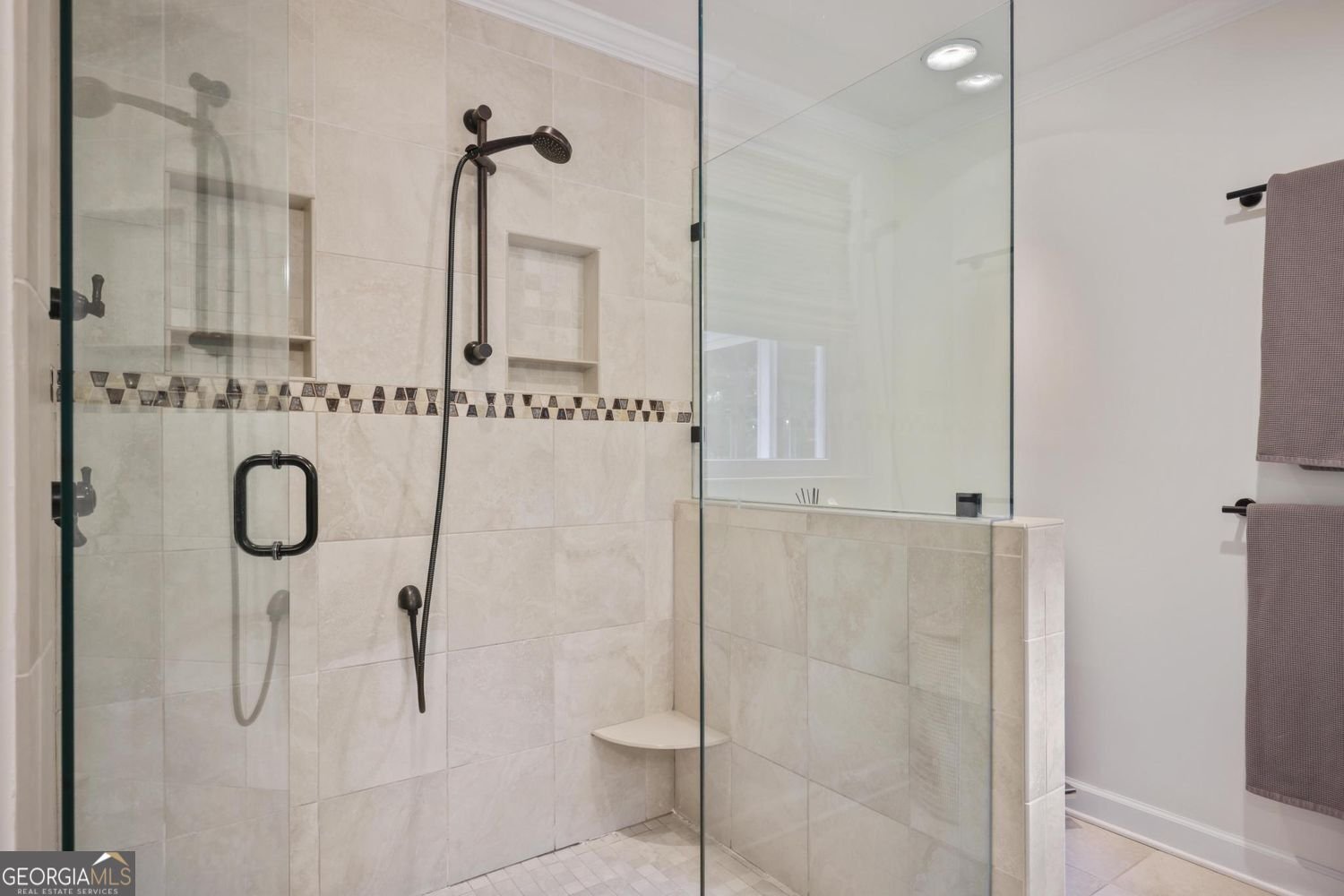 295 Riverhill Drive Sandy Springs - Photo 35