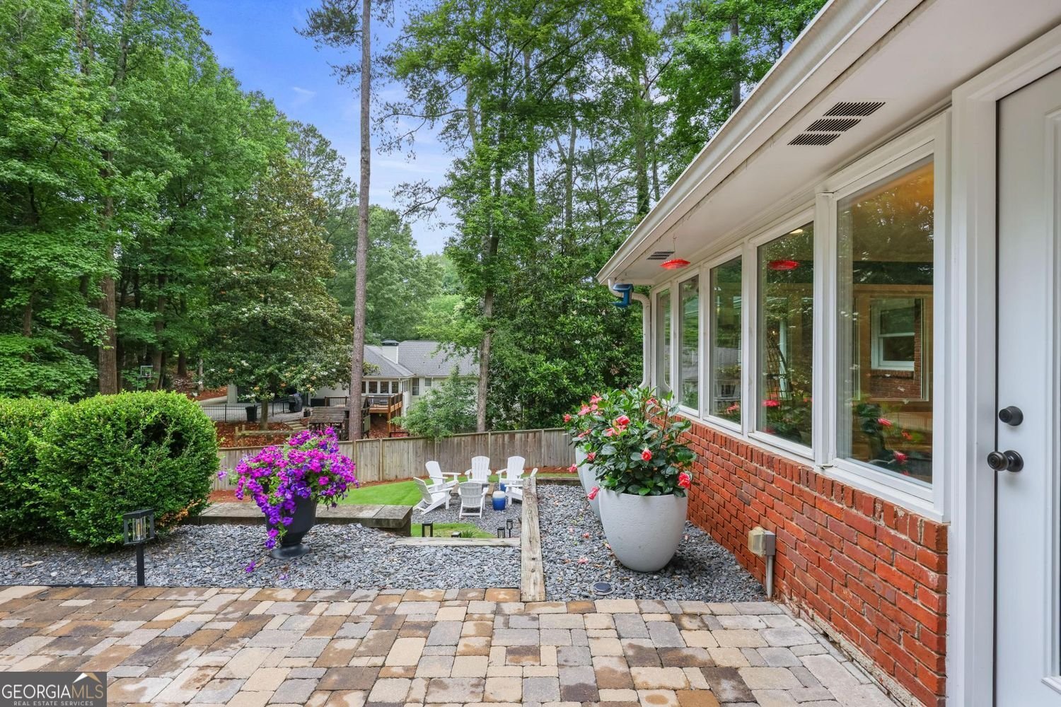 295 Riverhill Drive Sandy Springs - Photo 54