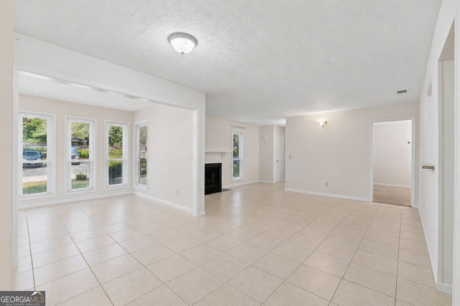 3985 Woodridge Way Tucker - Photo 8
