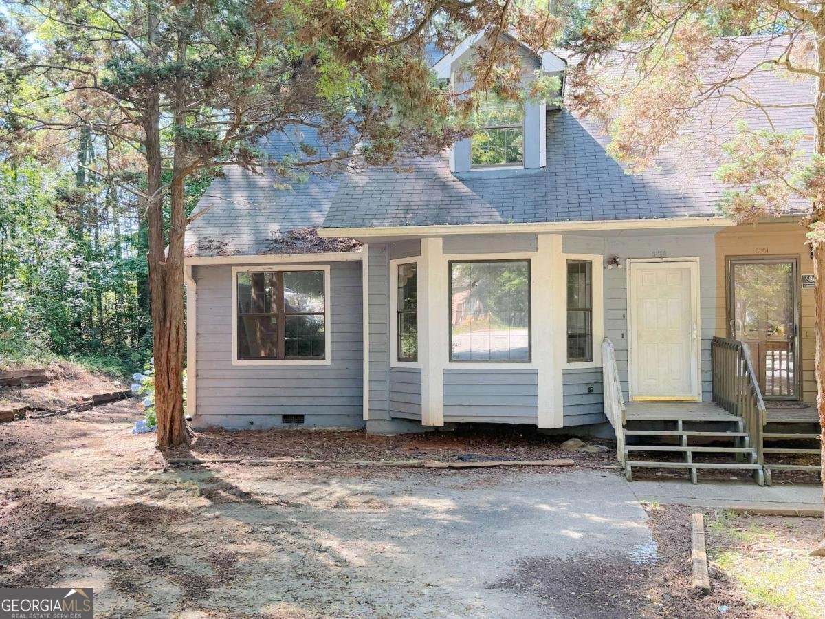 6859 Lakewood Terrace Douglasville - main photo