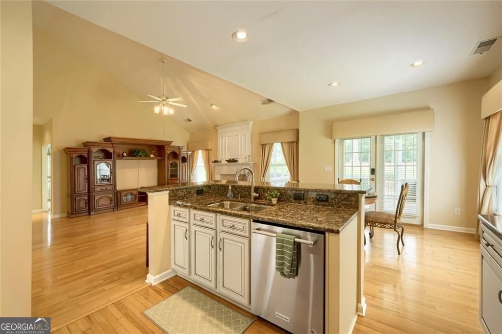 3413 Does Court Villa Rica - Photo 16