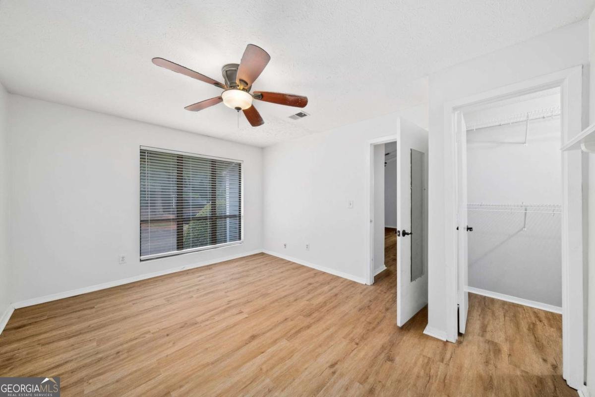 530 Warm Springs Circle Roswell - Photo 11