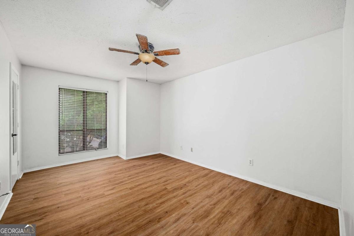 530 Warm Springs Circle Roswell - Photo 14