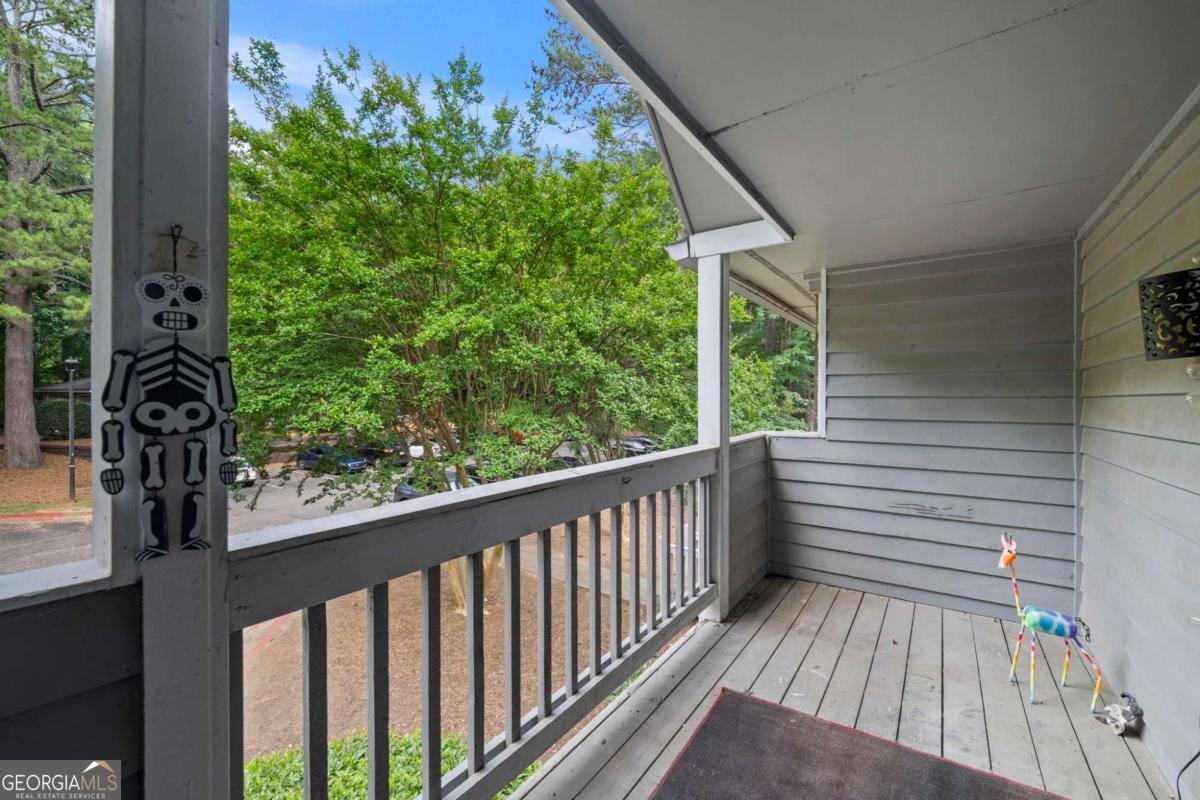 530 Warm Springs Circle Roswell - Photo 17