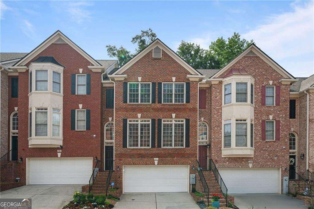 2144 Briarwood Bluff Atlanta - main photo