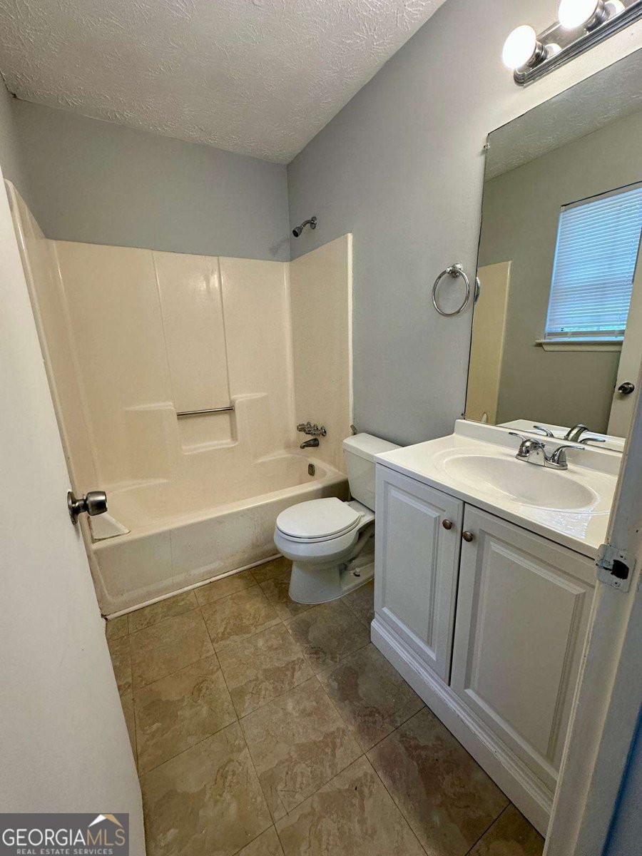 824 Greenhedge Drive Stone Mountain - Photo 15