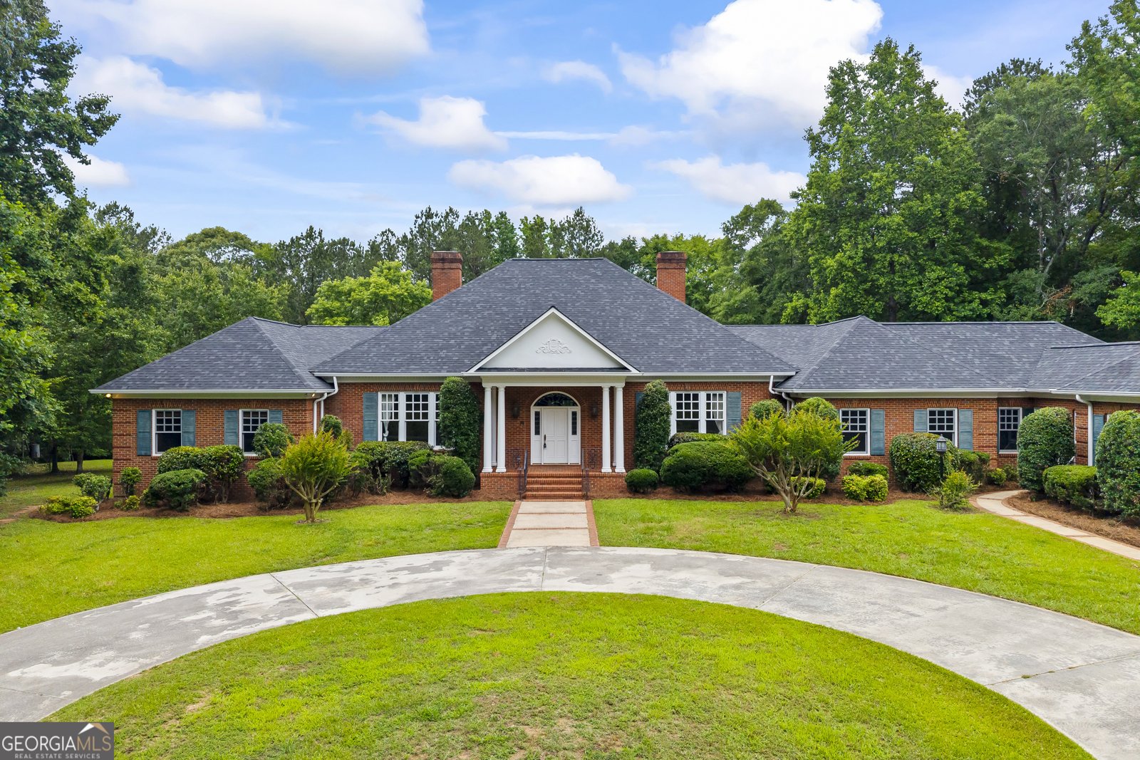 144 Lake Forest Drive Elberton - main photo