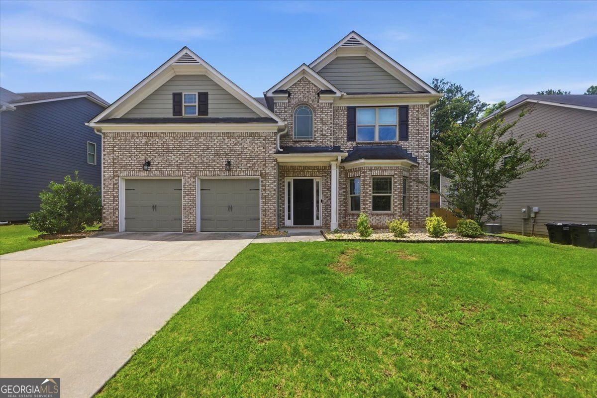 3745 Brookhollow Drive Douglasville - main photo