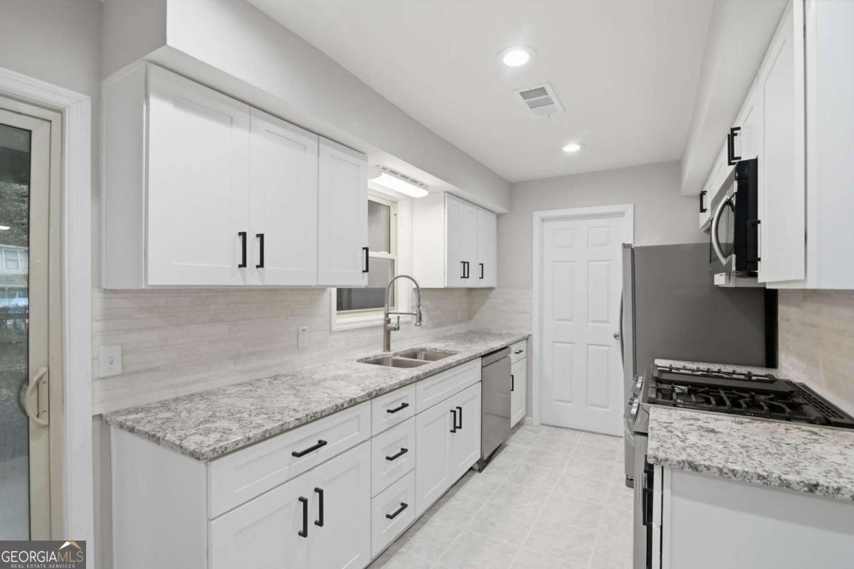 4517 Coopers Creek Circle Smyrna - Photo 18