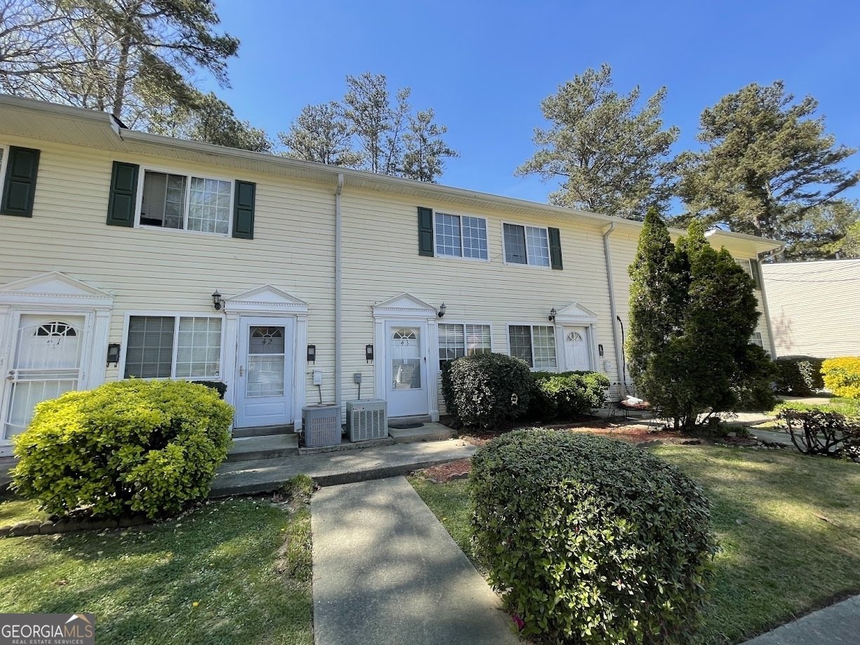 405 Fairburn Atlanta - main photo