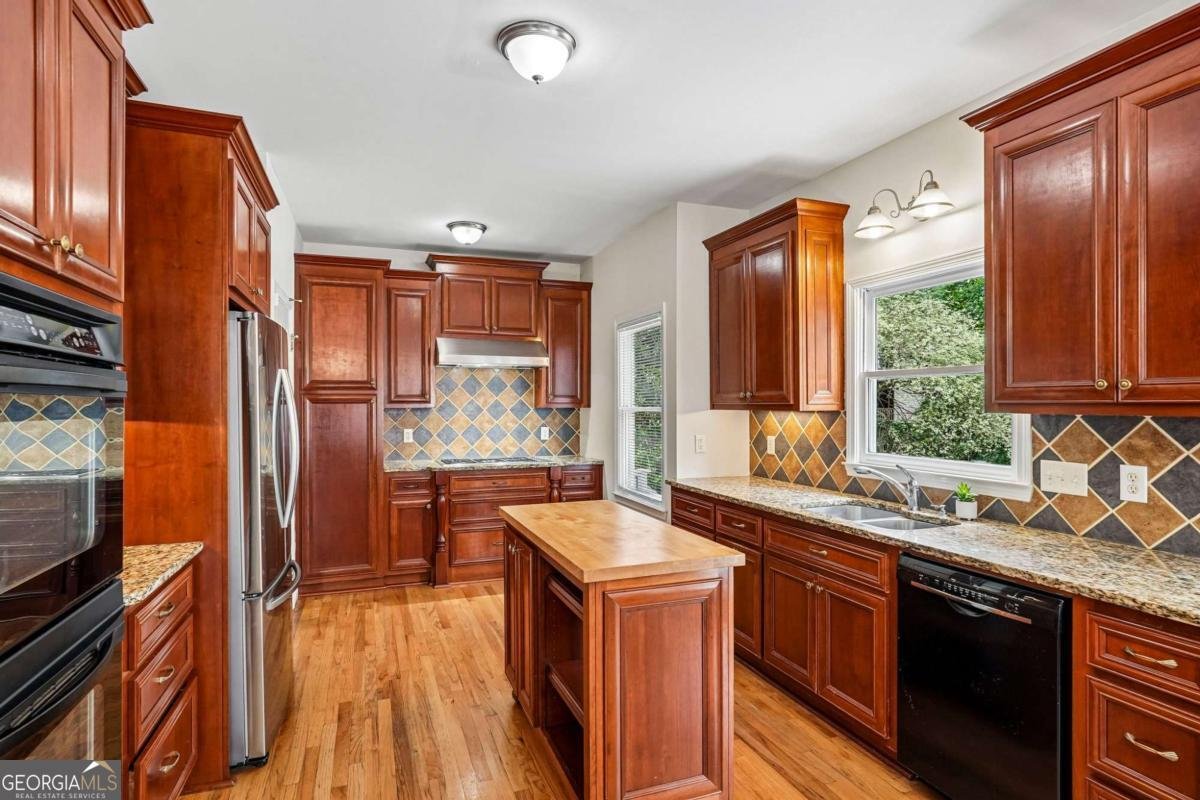 2125 Melrose Trace Cumming - Photo 17