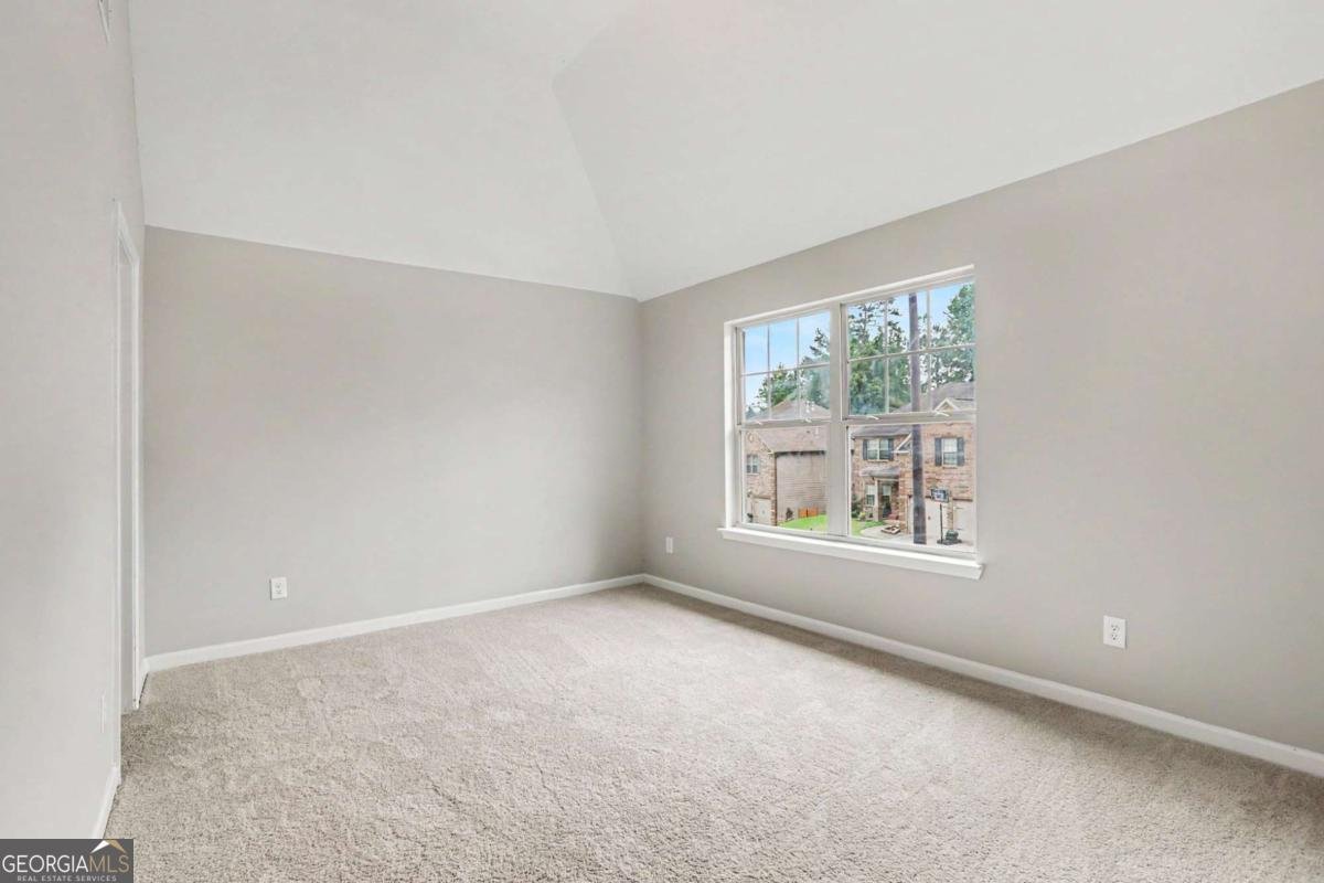7985 Snapwell Drive Fairburn - Photo 17