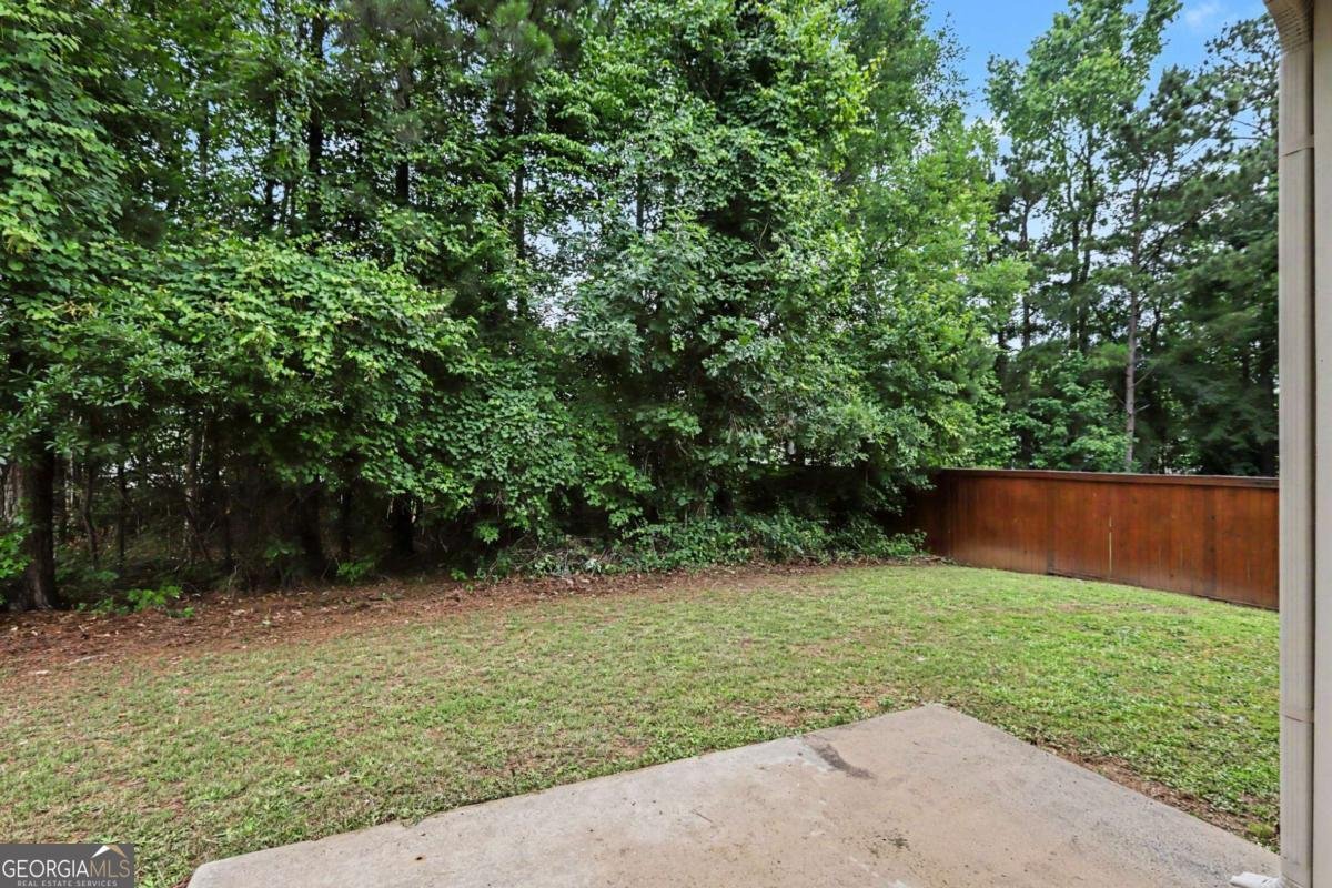 7985 Snapwell Drive Fairburn - Photo 24