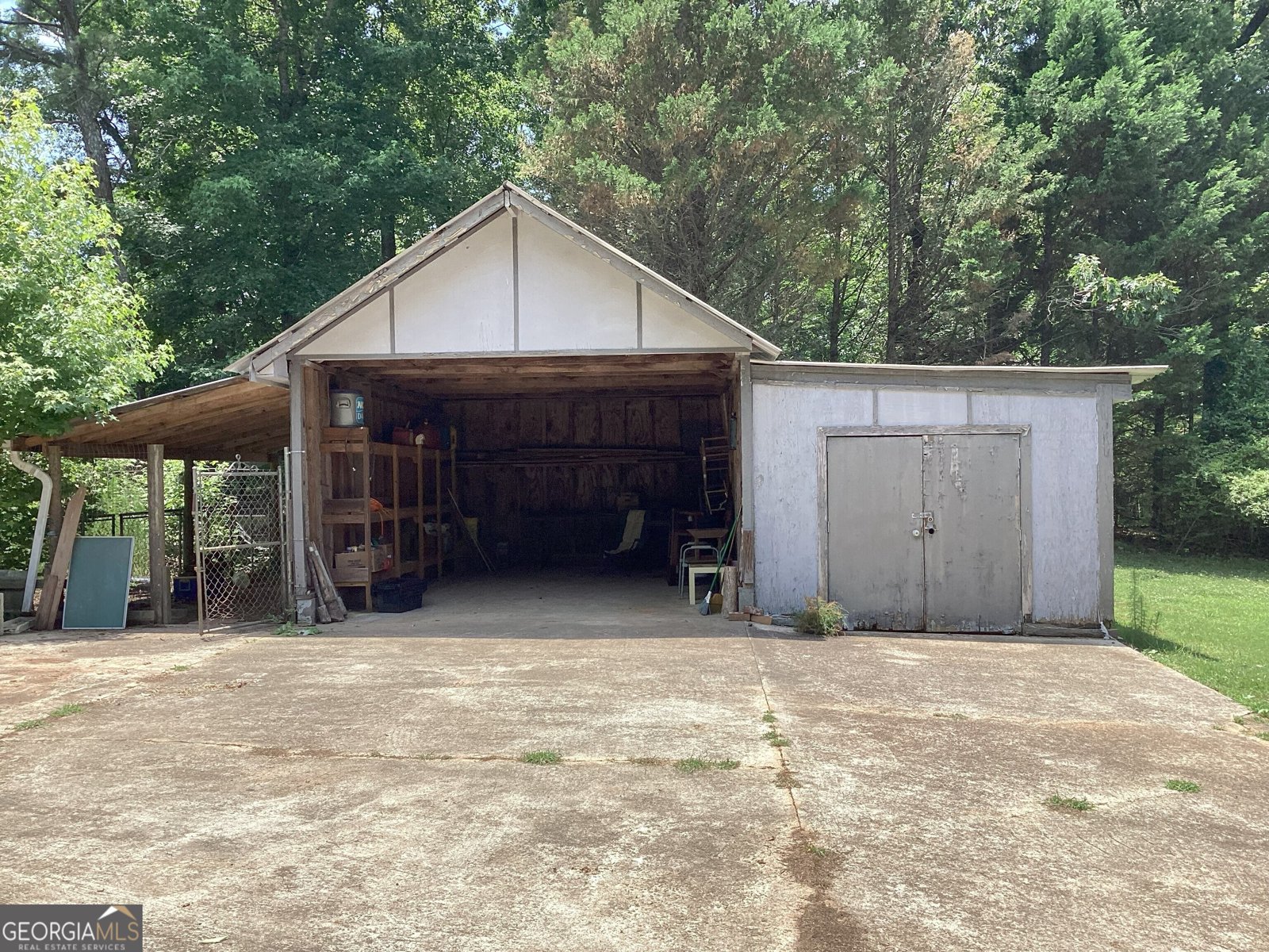 220 Ennis Road Barnesville - Photo 12