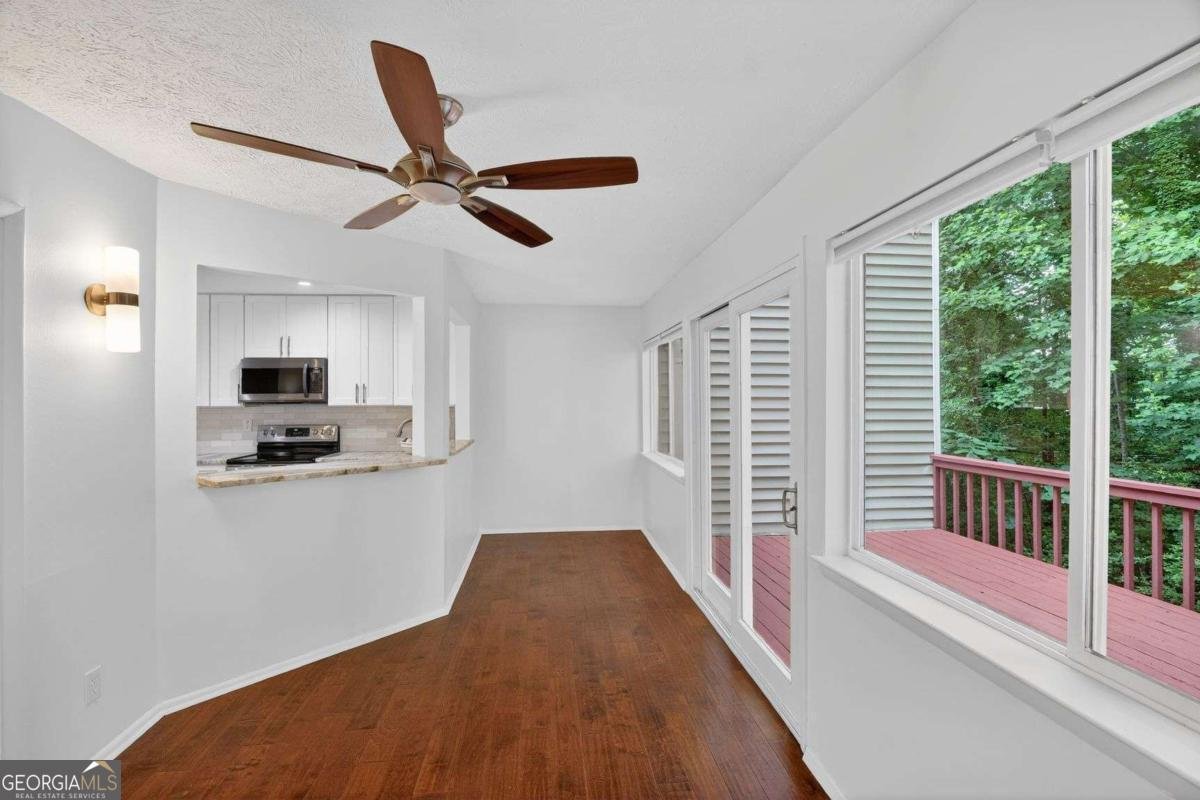 56 Dunwoody Springs Drive Atlanta - Photo 10