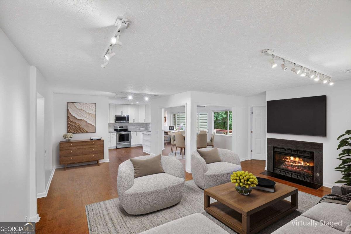 56 Dunwoody Springs Drive Atlanta - Photo 7