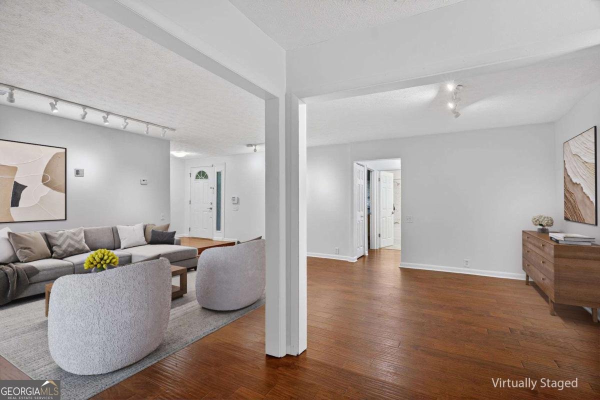 56 Dunwoody Springs Drive Atlanta - Photo 8