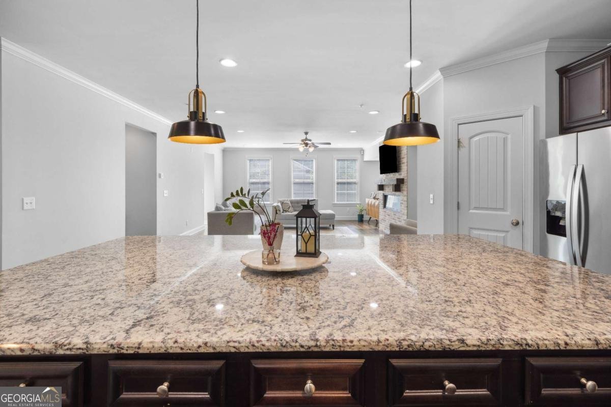 724 Henry Drive Marietta - Photo 13