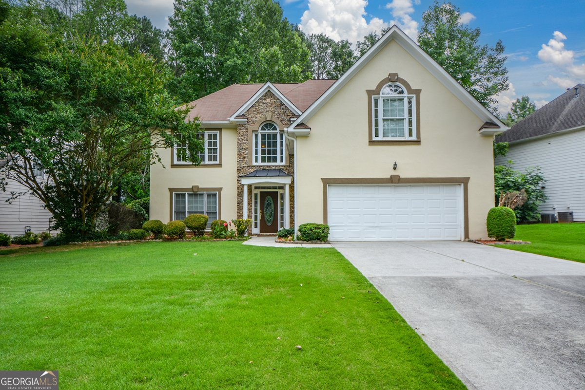 4736 Cedar Wood Drive Lilburn - main photo