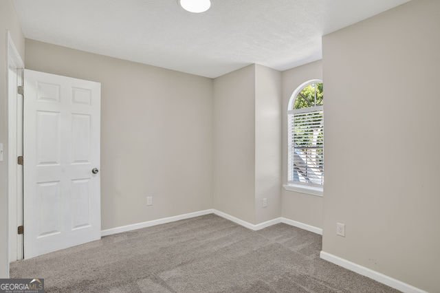 5515 Forest Downs Circle Circle Atlanta - Photo 9