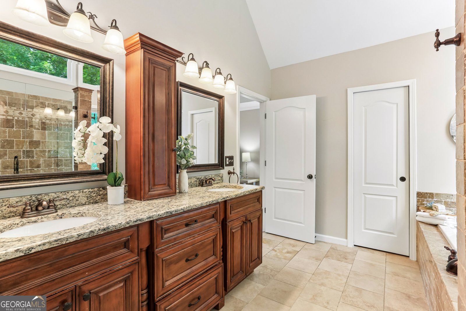 7350 Devonhall Way Johns Creek - Photo 17