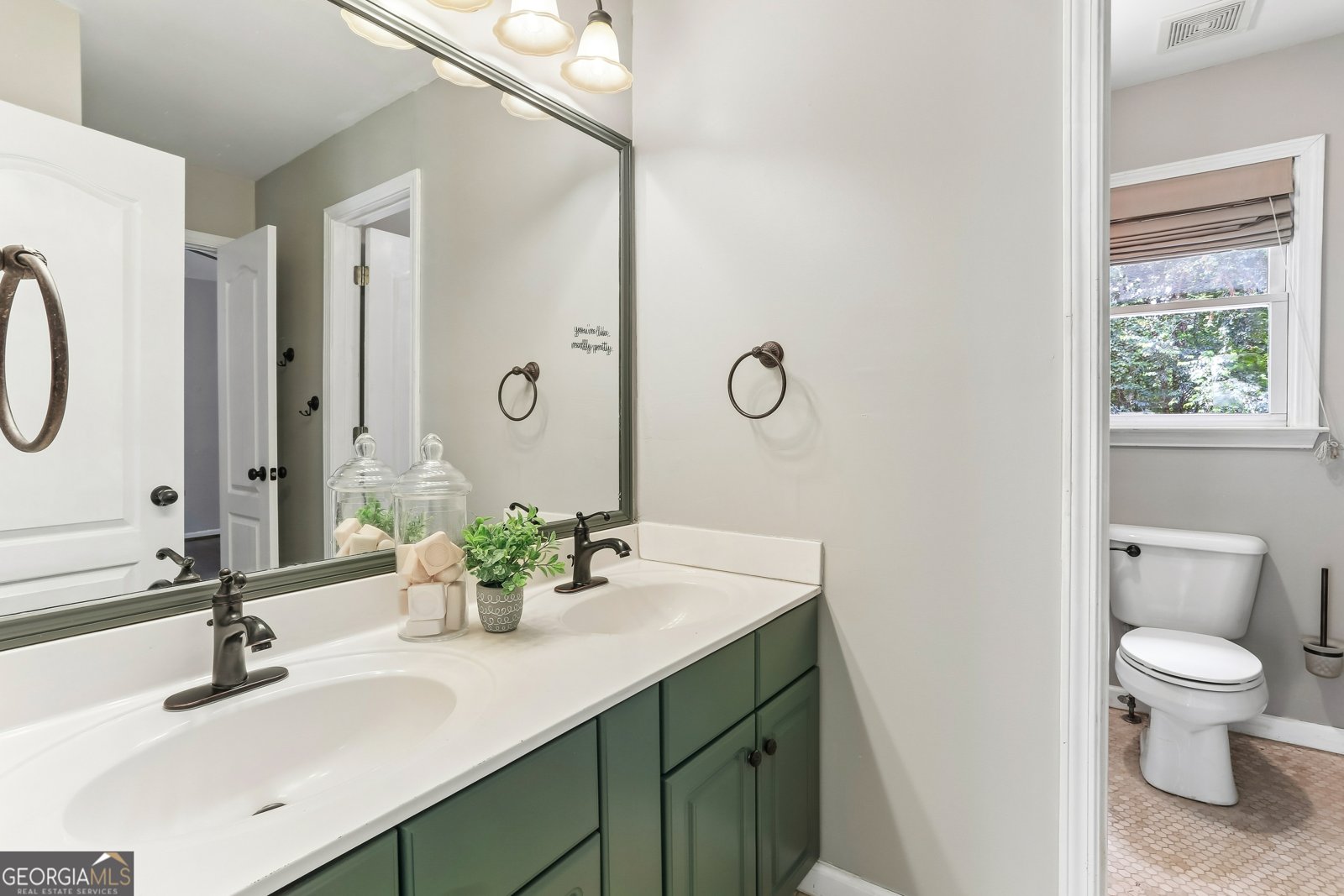 7350 Devonhall Way Johns Creek - Photo 21