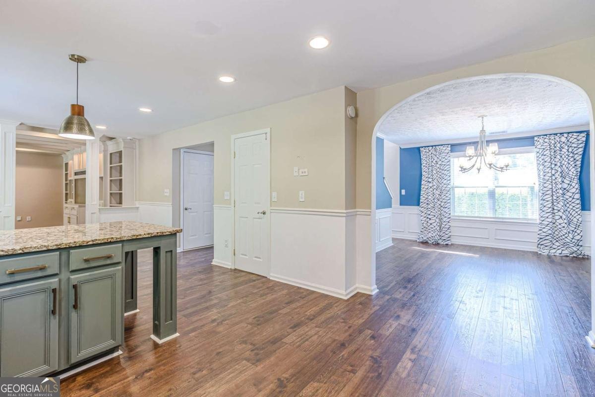 1735 Berry Court Cumming - Photo 12