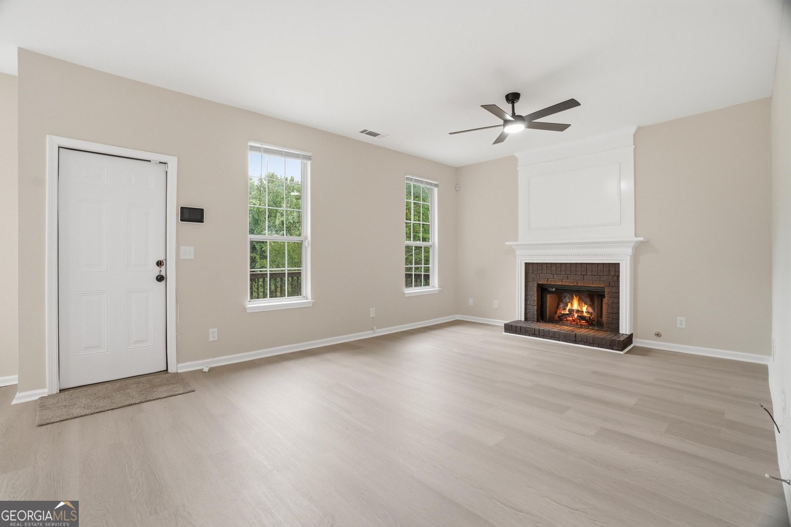 6894 Breeze Drive Stone Mountain - Photo 20