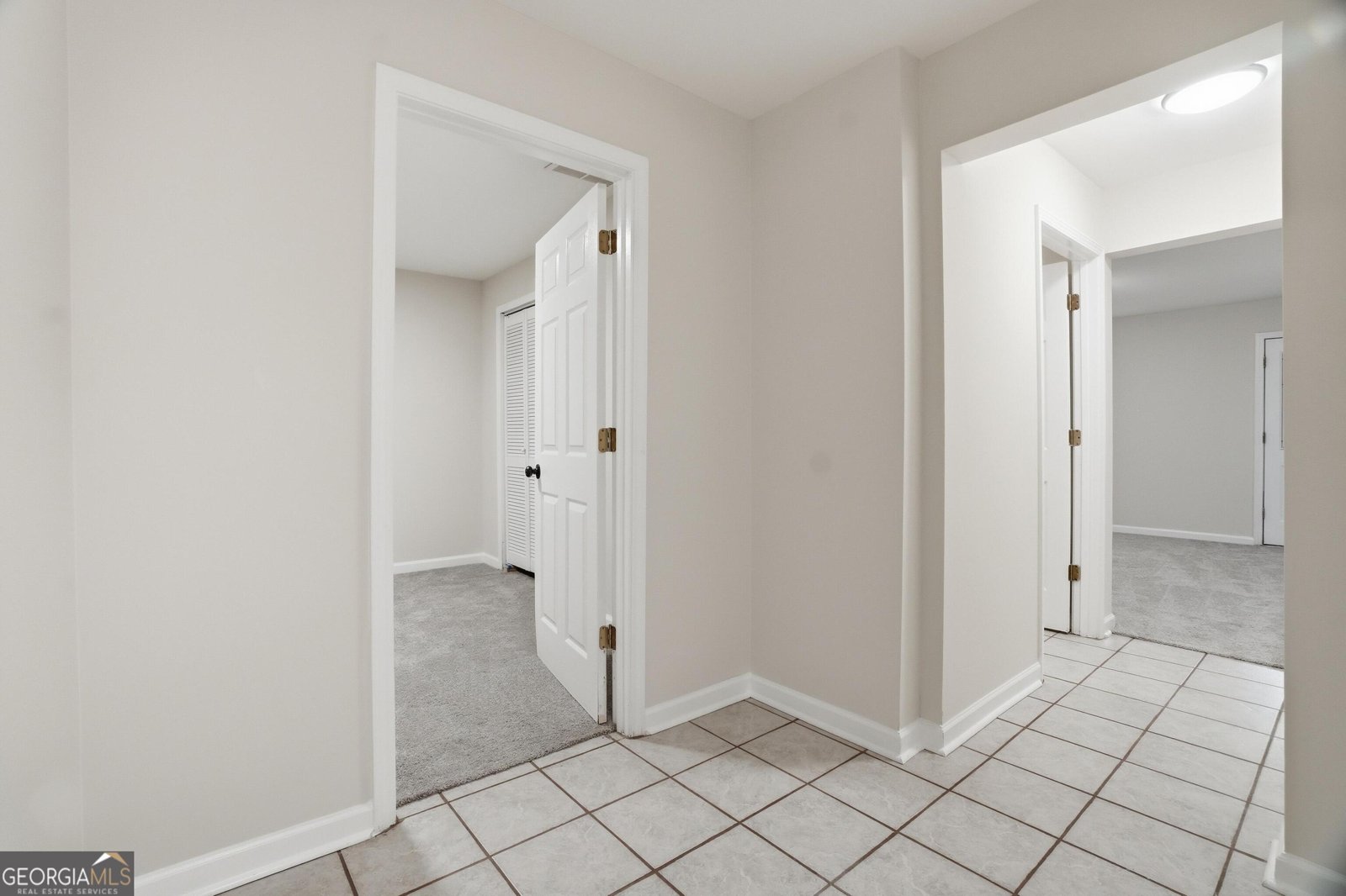 6894 Breeze Drive Stone Mountain - Photo 39